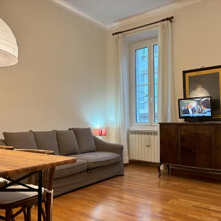 Interno 7 - Reception